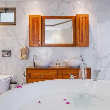 Luxury Valley-view Escape In Islamlar -villa 5 Kartal Yuvasi Uzumlu (Mediterranean)